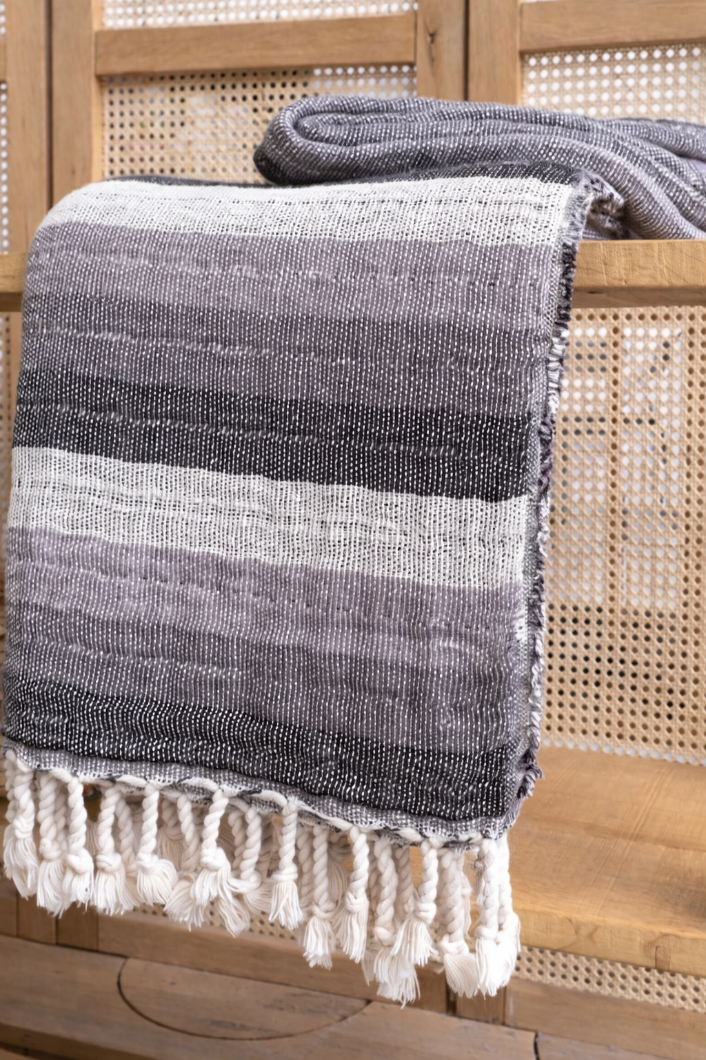 Istanbul Grey Stripe Throw Blanket | 130x170 cm