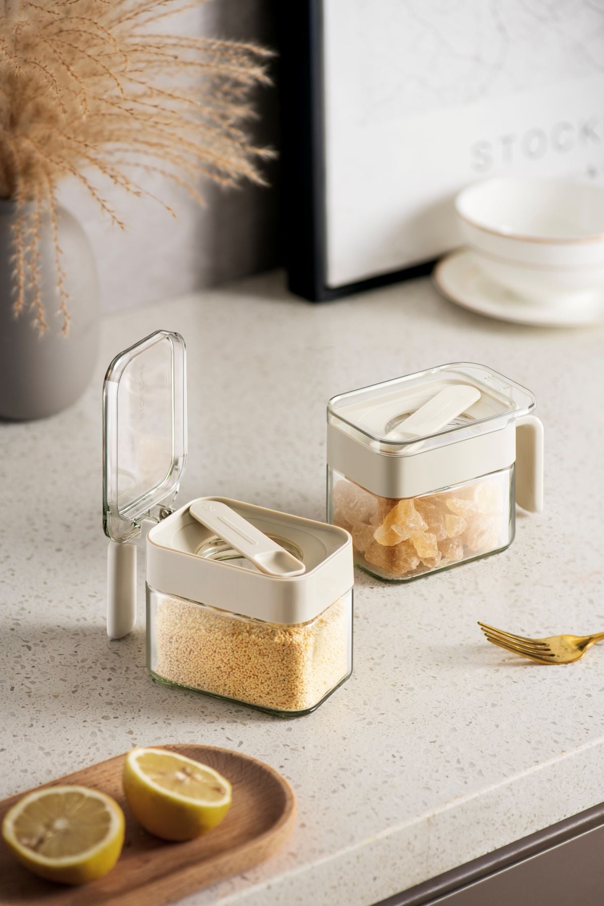 Pinmoo 3-Piece Spice Jar Set with Spoon – 300 ml