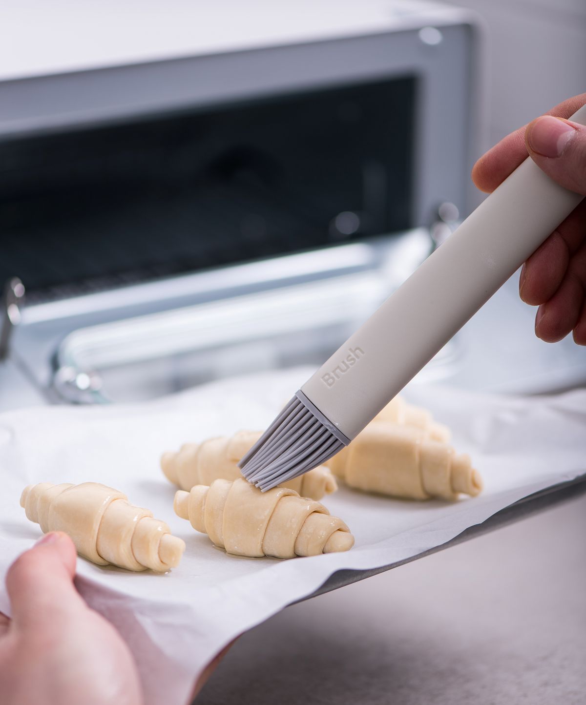 Pinmoo Silicone Pastry & Egg Brush – Grey