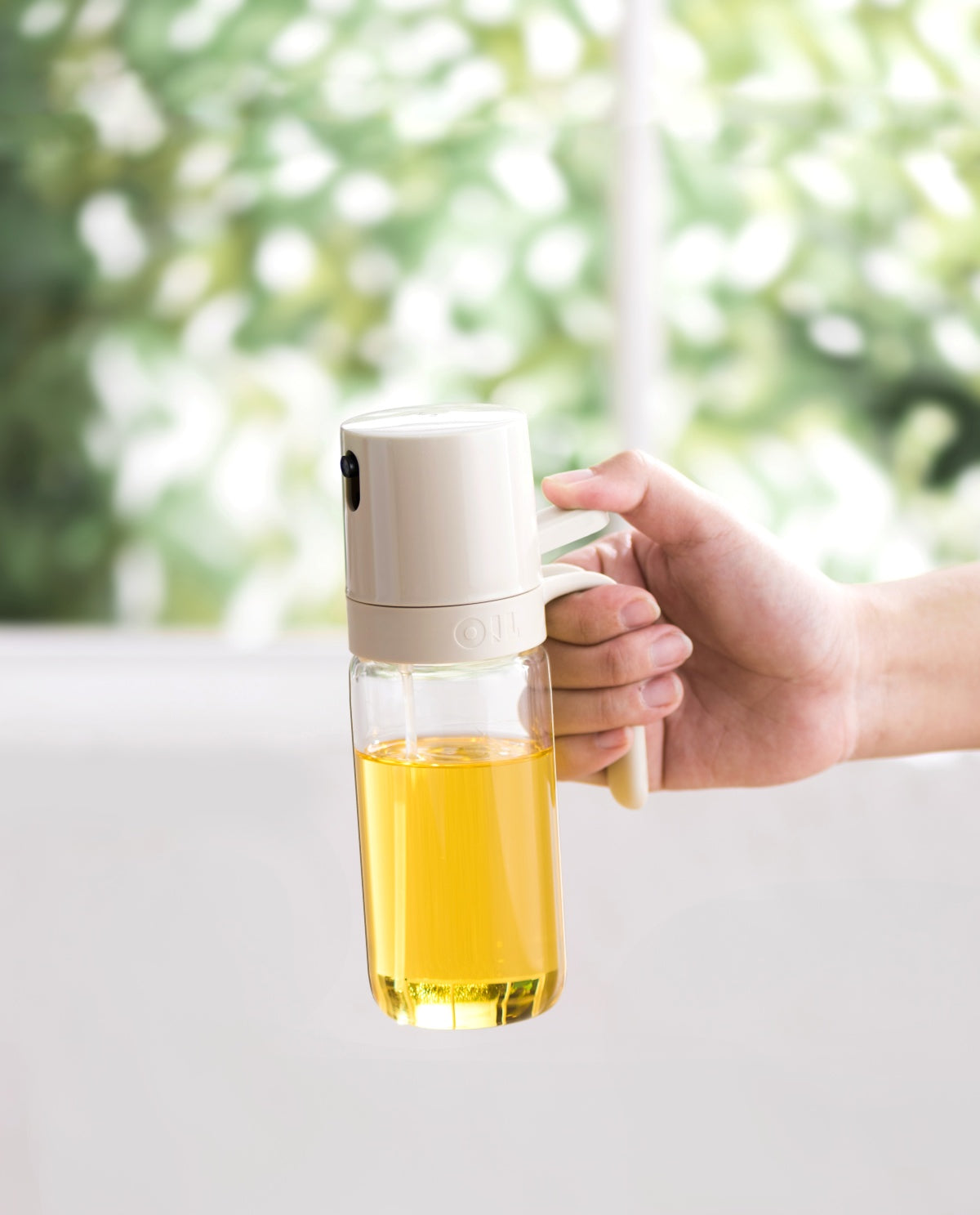 Pinmoo Easy&Chic Oil Sprayer Bottle 250ml – Beige Glass Olive Oil Spray