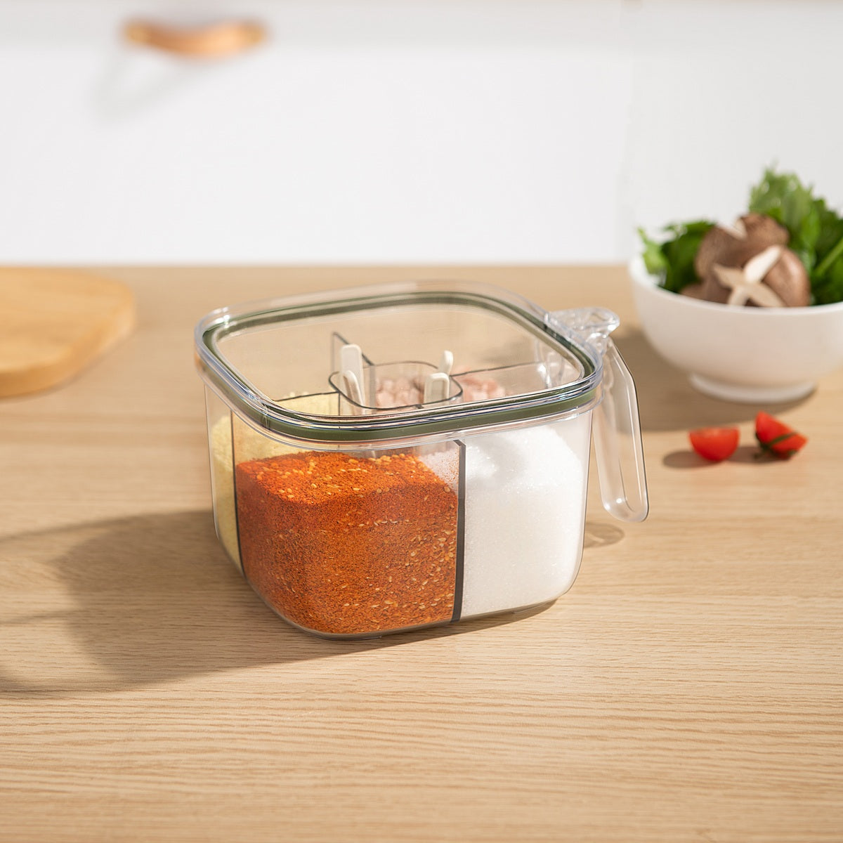 Pinmoo 4-in-1 Compartment Spice Container with Spoon