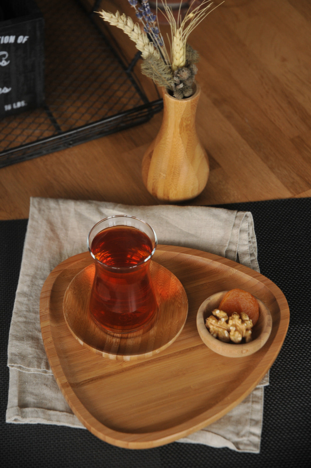 Macchiato - Triangle Tray Small 22 cm.