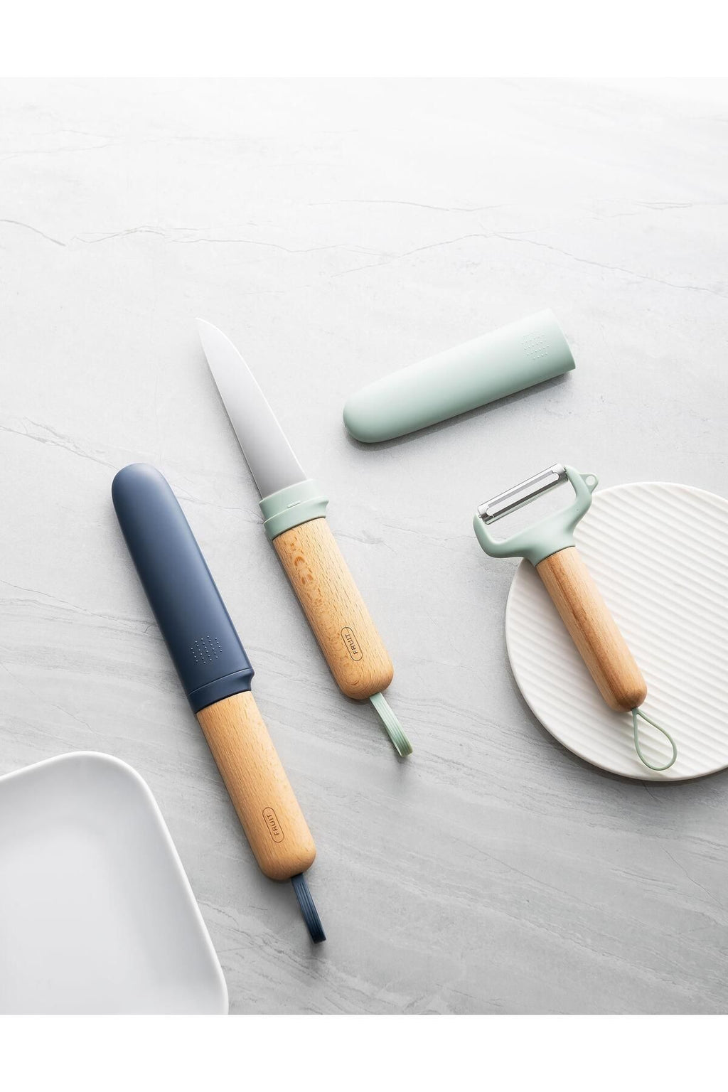 Pinmoo Design Vegetable Peeler – Mint