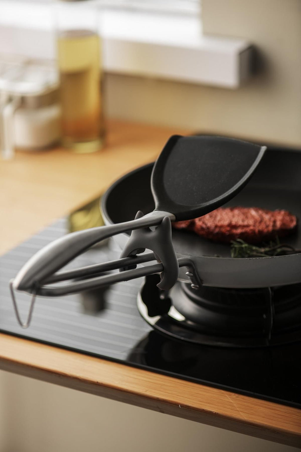 Pinmoo Easy 2-Piece Ladle & Spoon Rest – Black